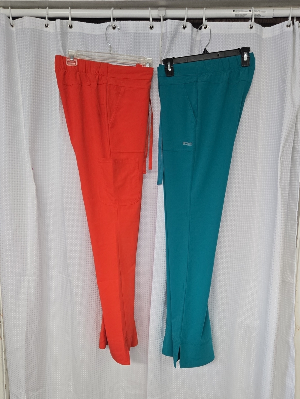Pair Of Womens Scrub Pants - Red & Teal Elastic Waist Pull-On Pants Long Inseam